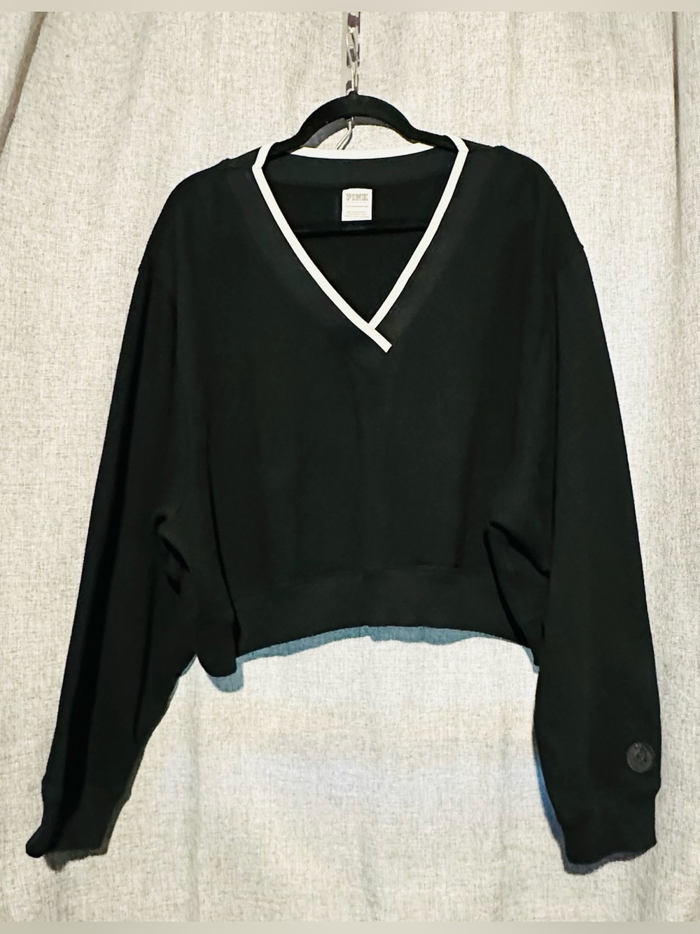 PINK Victoria's Secret Y2K Black Cropped Pullover with White Trim